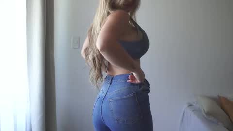 Donatella online show from 10/09/25, 12:14