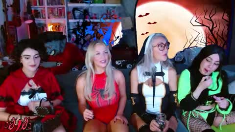 Snapshot of donnybasilisk chatting on 10/31/25, 04:02 Donny online show from 10/31/25, 04:02