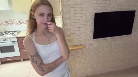 Snapshot of dont_stretch chatting on 07/14/26, 04:50 Flexi online show from 07/14/26, 04:50
