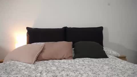 Snapshot of dontcallmeangel_ chatting on 11/07/25, 11:05 Iara online show from 11/07/25, 11:05