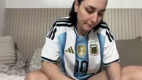 Iara online show from 07/19/26, 10:35