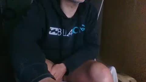 Snapshot of dontwalkonthegrass2 chatting on 01/29/25, 11:51 frenchfirefighter online show from 01/29/25, 11:51