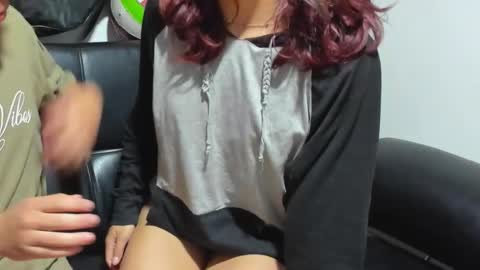 Snapshot of donuts_dd chatting on 10/06/25, 07:17 Donuts DD online show from 10/06/25, 07:17