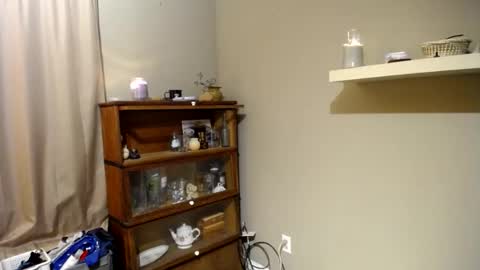 doorguy01 online show from 01/26/25, 04:20