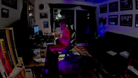 dopeleaf2 online show from 01/24/25, 11:23