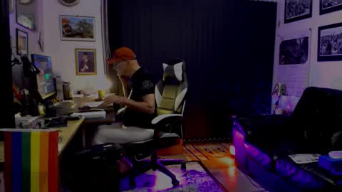 dopeleaf2 online show from 09/12/25, 07:25