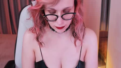 Your Dora Follow me 3 online show from 01/19/25, 07:37