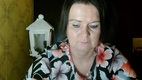 Snapshot of doreenhot chatting on 12/09/24, 04:15 DoreenHot online show from 12/09/24, 04:15