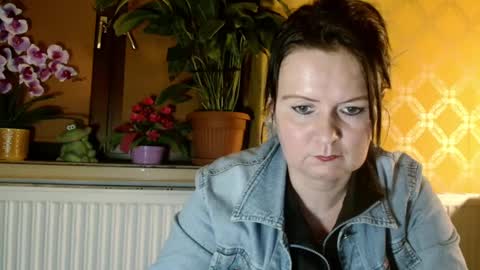 Snapshot of doreenhot chatting on 01/20/25, 07:14 DoreenHot online show from 01/20/25, 07:14