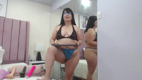 Anny online show from 03/11/26, 01:17