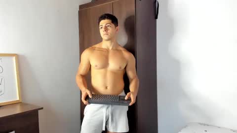 dorian_garcia2 online show from 02/24/25, 12:52