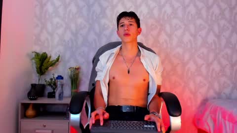 dorian_mystery online show from 01/15/25, 04:47
