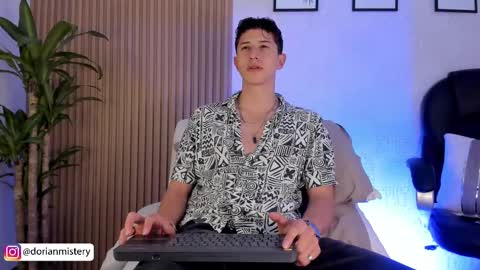 dorian_mystery online show from 09/15/25, 12:43