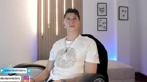 dorian_mystery online show from 06/11/26, 02:53