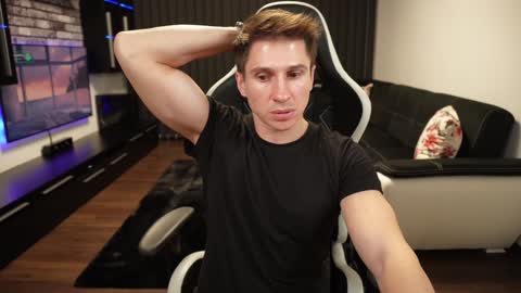 Dorian Reyes online show from 12/15/24, 04:29