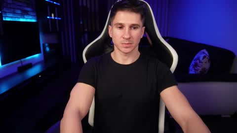 Dorian Reyes online show from 12/20/24, 02:08