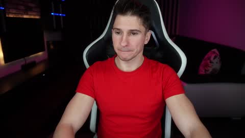 Dorian Reyes online show from 12/25/24, 11:20