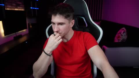 Dorian Reyes online show from 12/26/24, 02:22