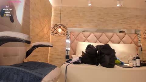  DOROTHY online show from 10/03/25, 03:36