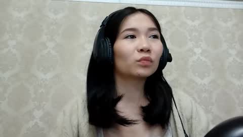 Snapshot of dorothygreene chatting on 10/22/25, 10:26 YuKi online show from 10/22/25, 10:26