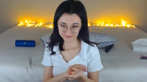 Snapshot of dorotty_ chatting on 12/06/24, 01:29 Your Dorotty online show from 12/06/24, 01:29