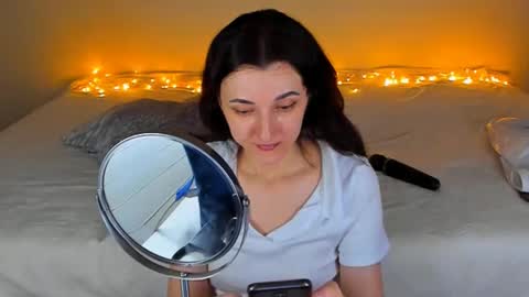 Snapshot of dorotty_ chatting on 12/29/24, 11:29 Your Dorotty online show from 12/29/24, 11:29