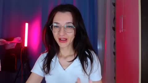 Snapshot of dorotty_ chatting on 11/04/25, 11:59 Your Dorotty online show from 11/04/25, 11:59