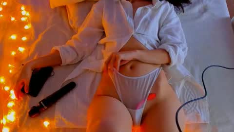 Snapshot of dorotty_ chatting on 11/27/25, 02:35 Your Dorotty online show from 11/27/25, 02:35