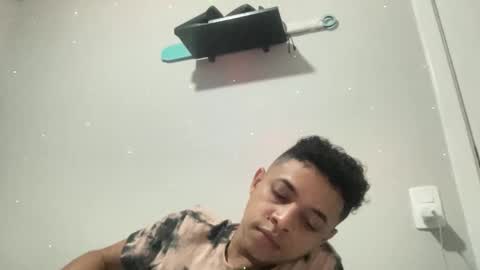 Snapshot of dotadinha chatting on 03/28/26, 04:23 dotadinha online show from 03/28/26, 04:23