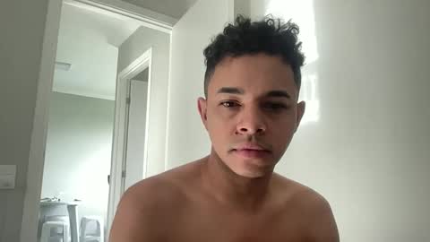 Snapshot of dotadinha chatting on 04/01/26, 01:23 dotadinha online show from 04/01/26, 01:23