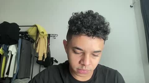 Snapshot of dotadinha chatting on 04/12/26, 02:00 dotadinha online show from 04/12/26, 02:00