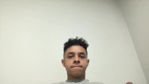 Snapshot of dotadinha chatting on 04/17/26, 04:04 dotadinha online show from 04/17/26, 04:04