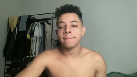 Snapshot of dotadinha chatting on 04/19/26, 01:54 dotadinha online show from 04/19/26, 01:54