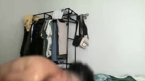 Snapshot of dotadinha chatting on 04/25/26, 02:03 dotadinha online show from 04/25/26, 02:03