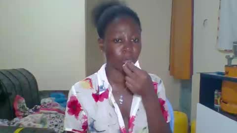 Snapshot of dottletop chatting on 02/03/25, 07:42 dottletop online show from 02/03/25, 07:42