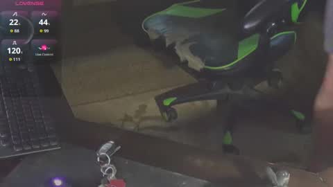 Snapshot of dotyoureyezez chatting on 10/02/25, 09:55 DotYourEyezez online show from 10/02/25, 09:55