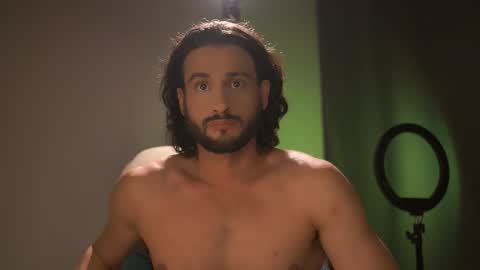 Snapshot of double_luckystrike chatting on 10/12/25, 02:27 Keen online show from 10/12/25, 02:27