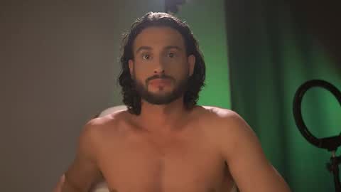 Snapshot of double_luckystrike chatting on 10/14/25, 07:14 Keen online show from 10/14/25, 07:14