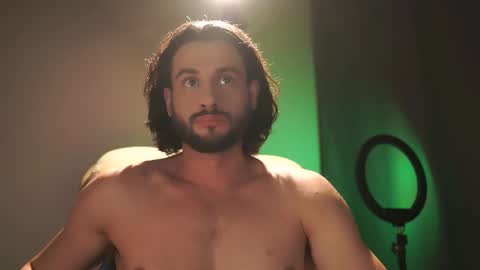 Snapshot of double_luckystrike chatting on 10/18/25, 06:30 Keen online show from 10/18/25, 06:30