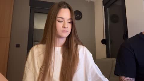 Snapshot of double_sun chatting on 09/20/25, 09:38 Alice and Mark online show from 09/20/25, 09:38