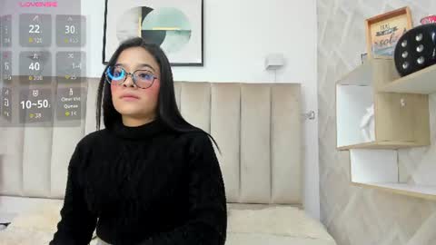 Vall  Lufan  online show from 06/20/26, 07:05