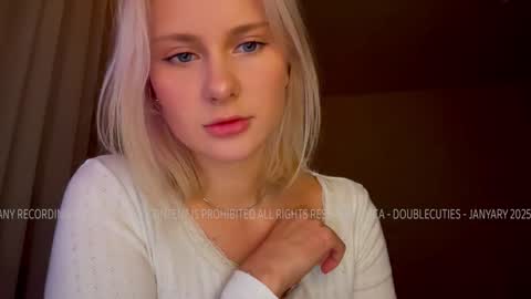 Snapshot of doublecuties chatting on 01/10/25, 05:02 Lana  Eva  dont forget to give us a thumb up online show from 01/10/25, 05:02
