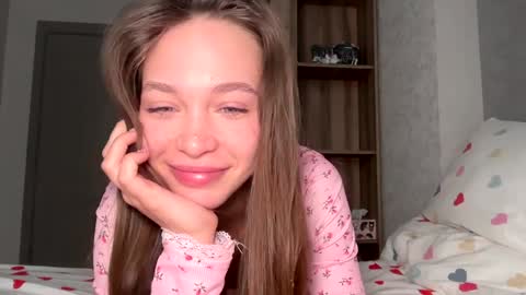Snapshot of doublecuties chatting on 01/17/25, 08:02 Lana  Eva  dont forget to give us a thumb up online show from 01/17/25, 08:02