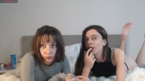 doubletroublerd_054 online show from 05/27/26, 04:48