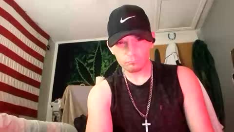 Snapshot of dougiebisme chatting on 05/19/26, 03:24 dougiebisme online show from 05/19/26, 03:24