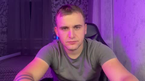 douglas_666 online show from 09/12/25, 07:25