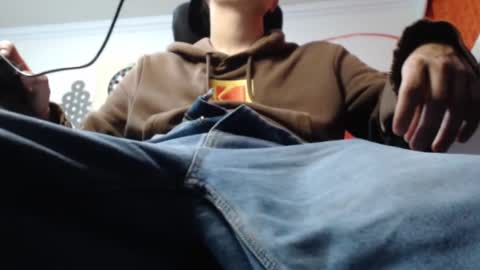 douglas_drake online show from 12/30/24, 04:42