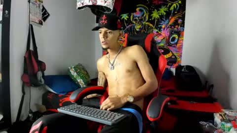 douglas_gallegos online show from 08/04/26, 03:10