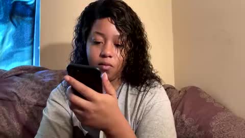 dove_love22 online show from 11/02/25, 06:54