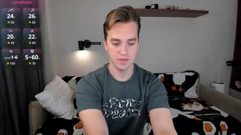 Snapshot of dr_your_dream chatting on 10/31/25, 09:05 Mervin online show from 10/31/25, 09:05